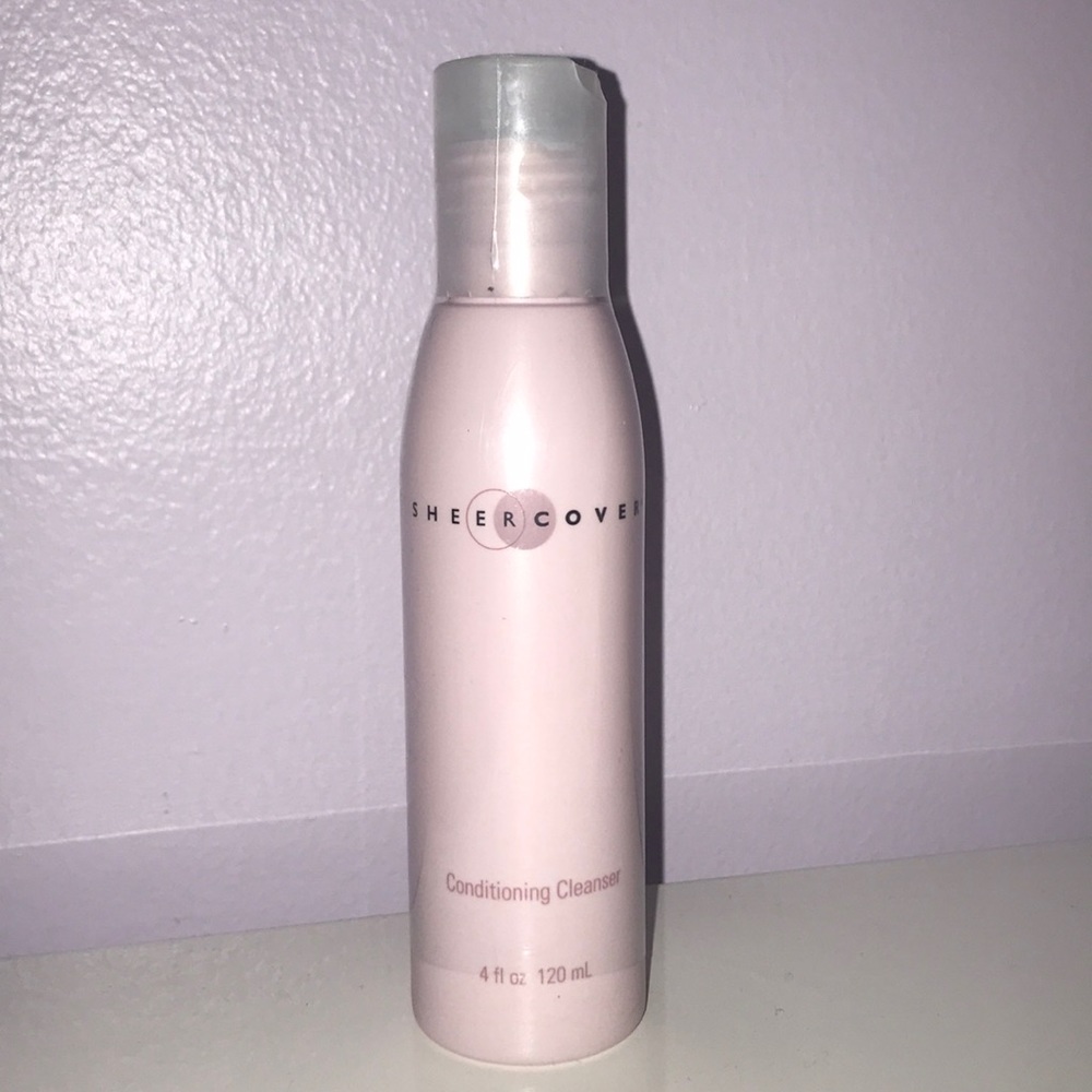Sheer Cover conditioning cleanser